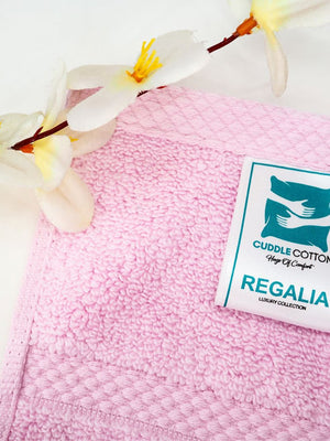 Super soft & Extra absorbant Regalia 600GSM Adult Regular Bath Towel-59x30In